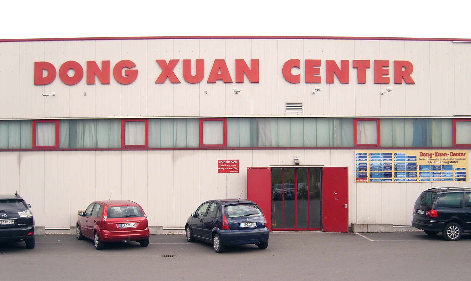 Dong Xuan Center Leipzig Logo